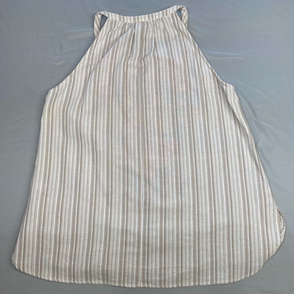 Embroidered Tank - Picture 2 of 2